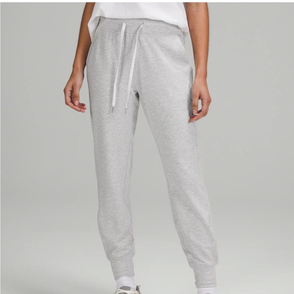Lululemon joggers